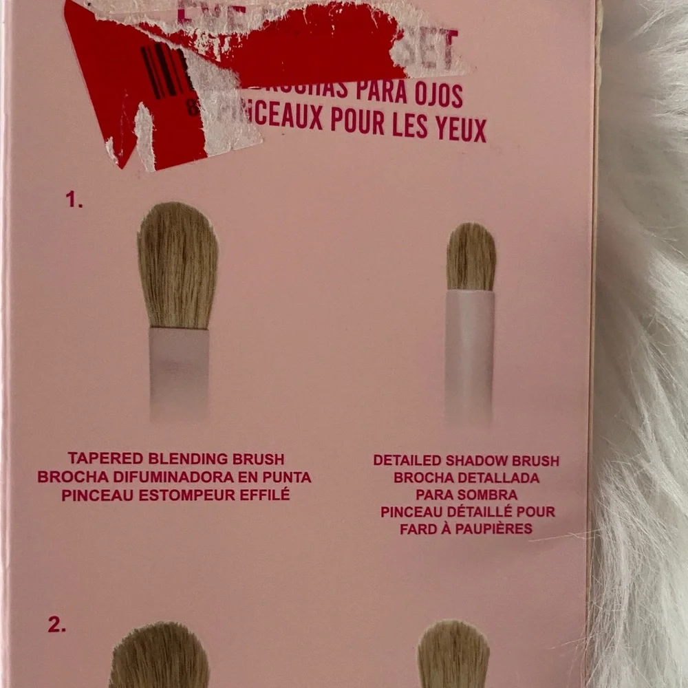 Beauty Creations eye brush set NIB